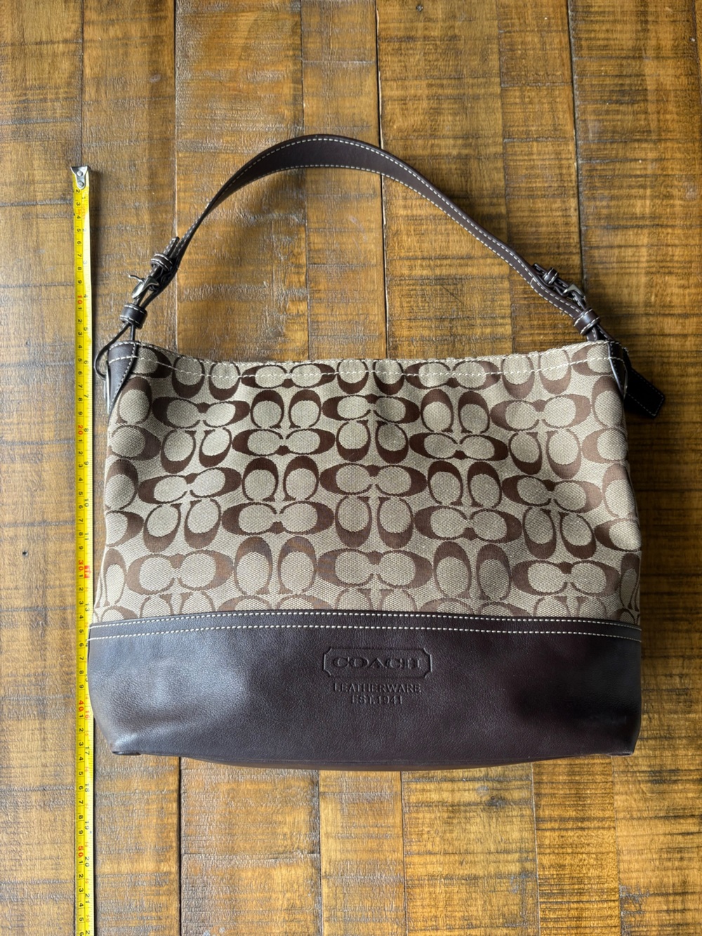 Coach Purse in Canvas Jacquard - Picture 4 of 6